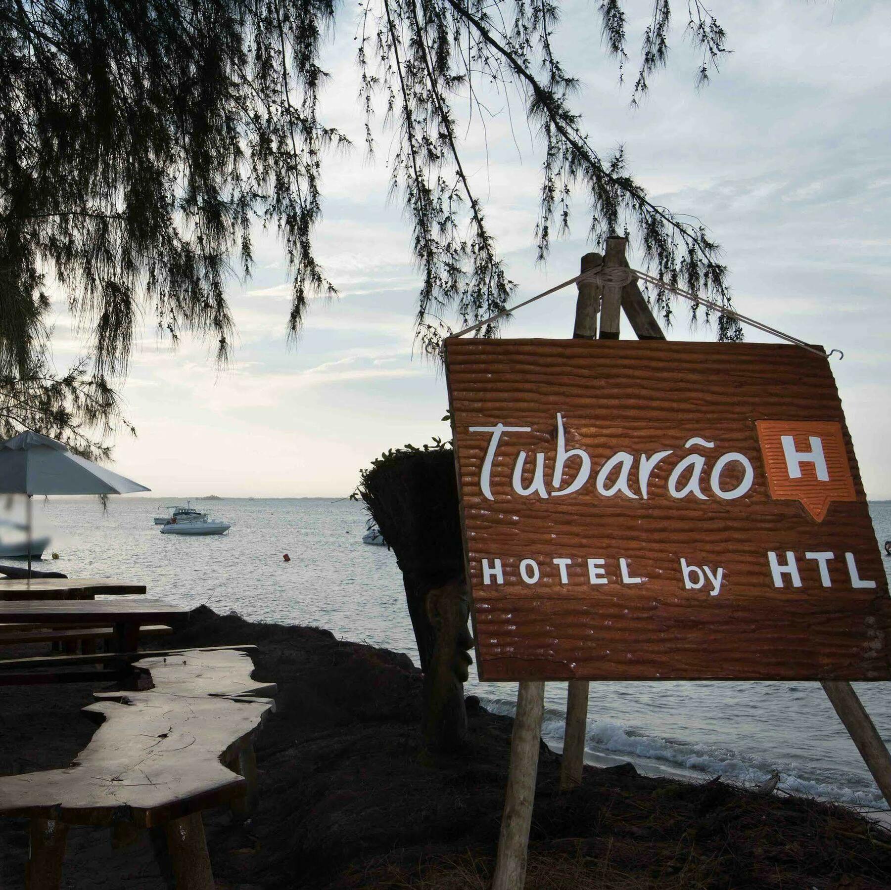 巴拉格兰德 Htl Tubarao酒店 外观 照片